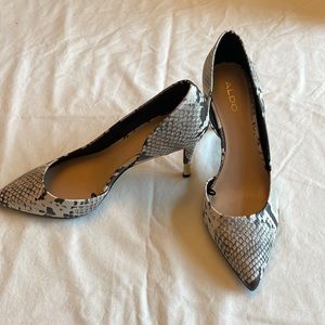 ALDO HEELS Size 6.5